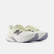 New Balance FuelCell Rebel Bungee Lace With Toggle Shoes Pistachio Butter With Sea Salt And Digital Mist