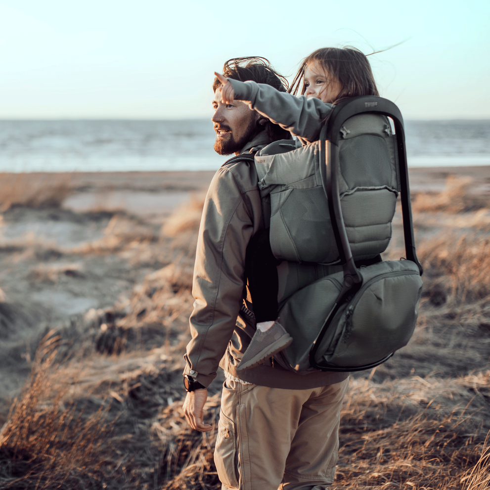Child Carrier Backpack vs Everyday Baby Carrier: Choose for Trails, Transit, and Short Walks