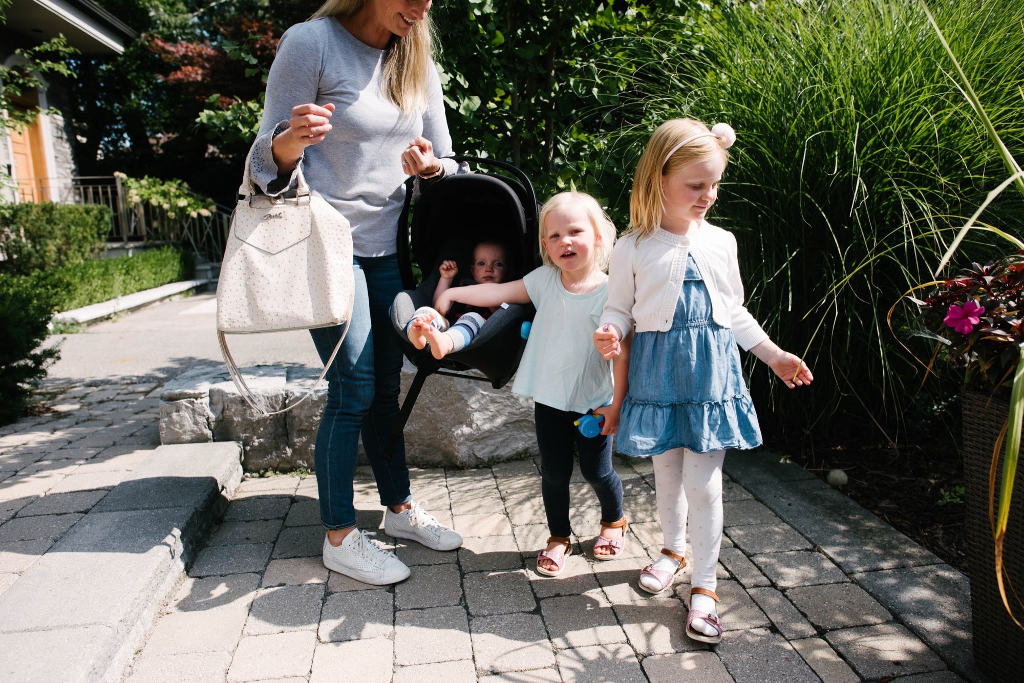 Nuna PIPA vs Clek Liing: A Canadian Infant Seat Decision Guide
