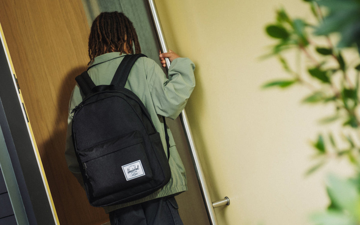 Herschel Backpack Warranty Claims: What to Photograph Before Replacing It