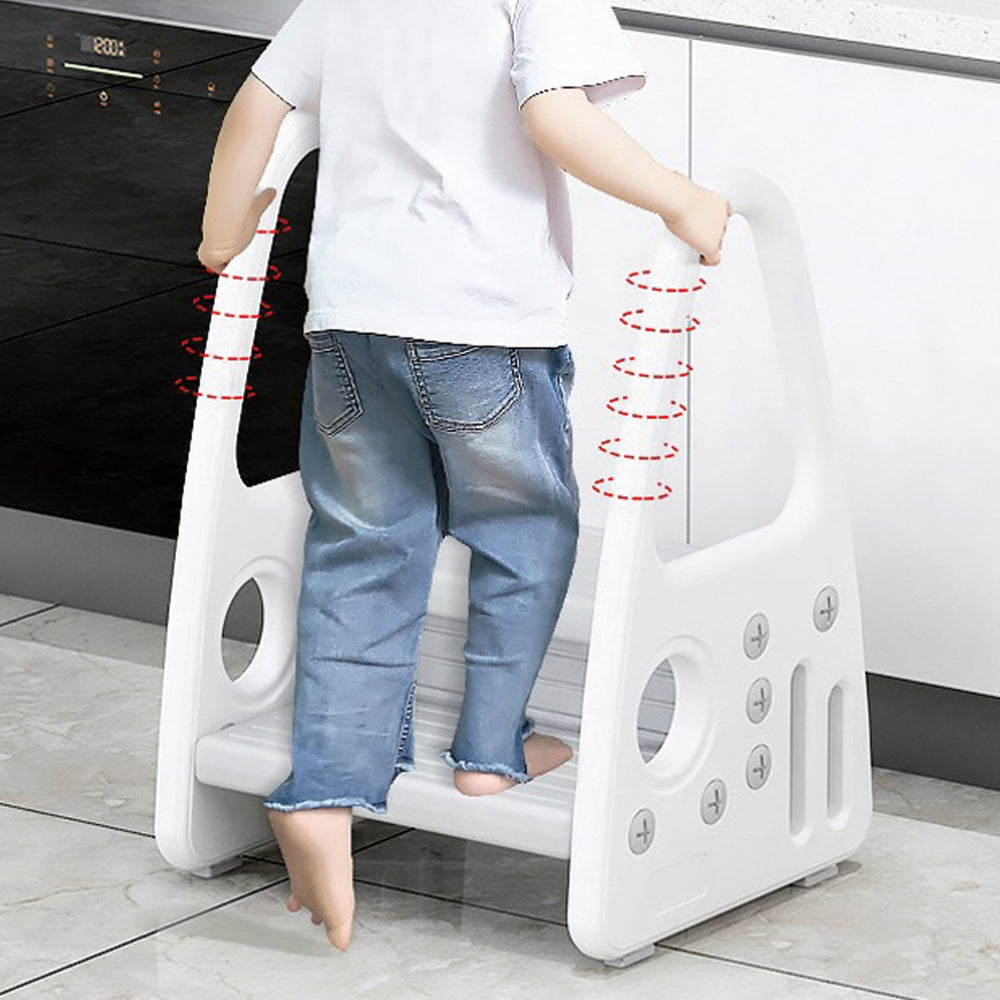 Kids' Step Stools: One-Step, Two-Step, Foldable, or Handrail?