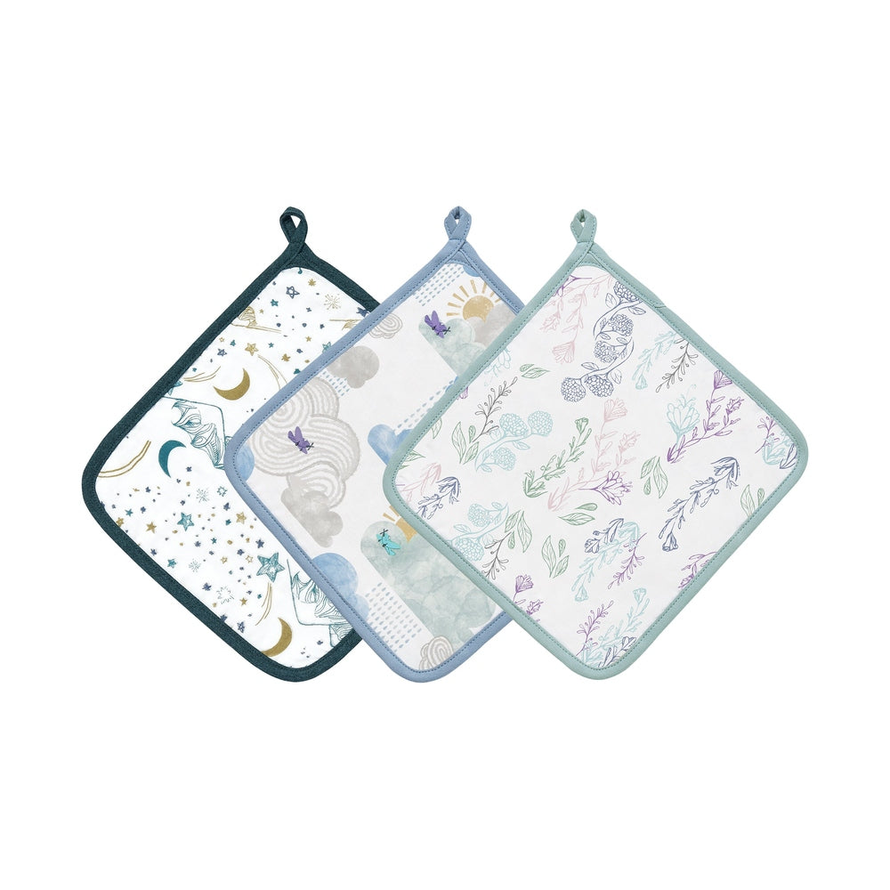 NEST DESIGNS Nest Designs 4 Layer Washcloth Set 3 Pack Assorted Color corner hanging loops with contrasting piped edges img 1/10