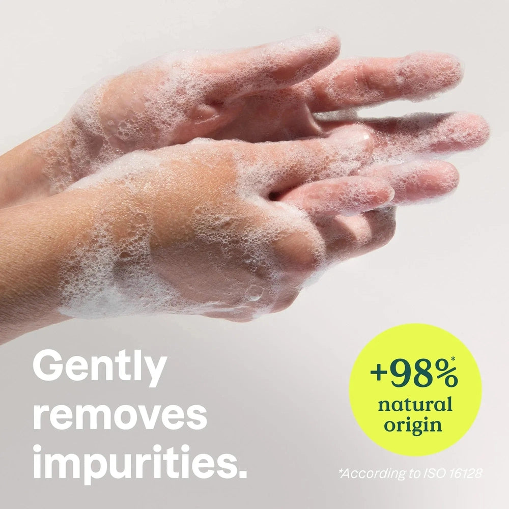 Attitude Super Leaves Natural Liquid Hand Soap 473 ml, foamy lather on hands shows gentle cleansing, 98% natural origin.