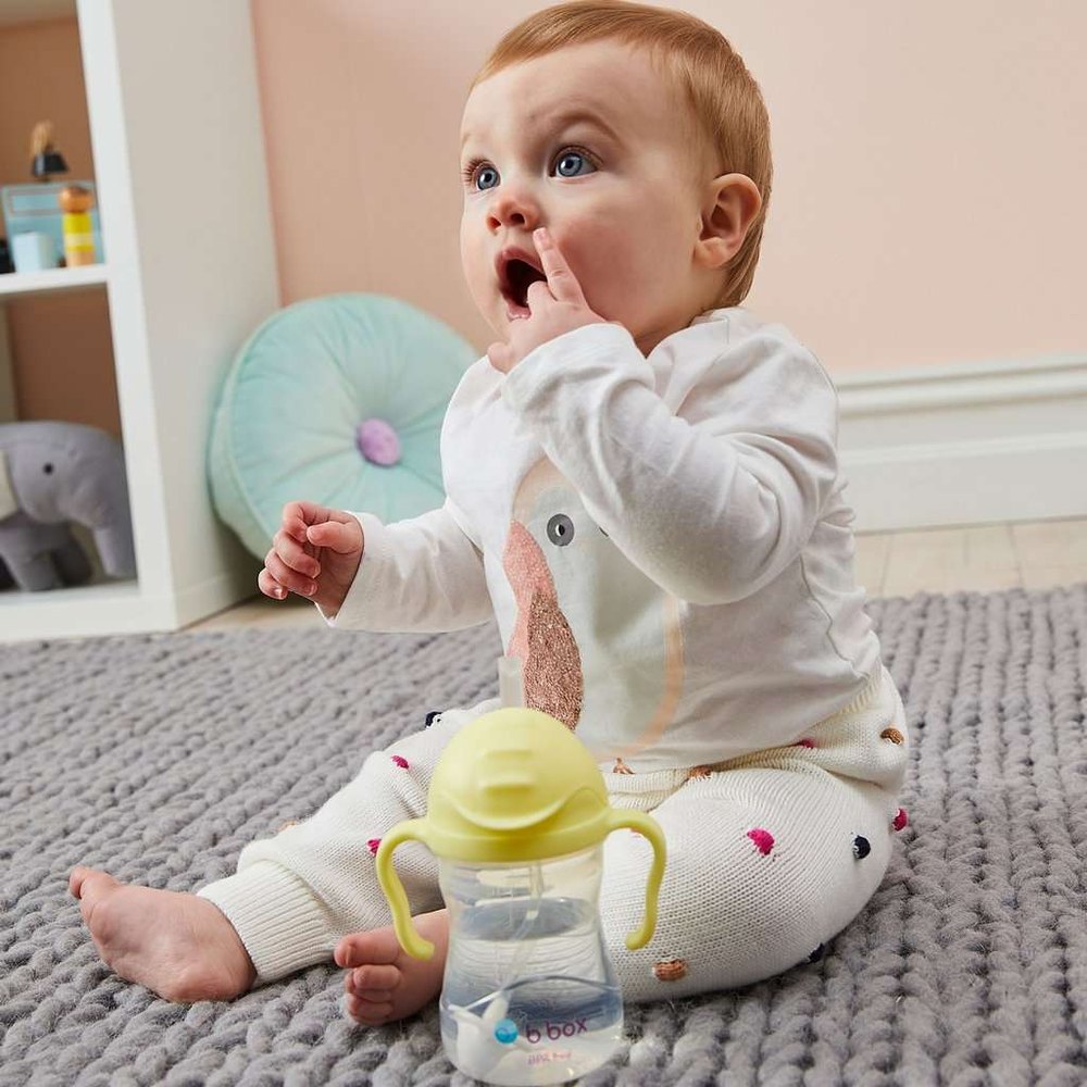 B.BOX Gelato Edition sippy cup for babies, yellow lid with dual handles.