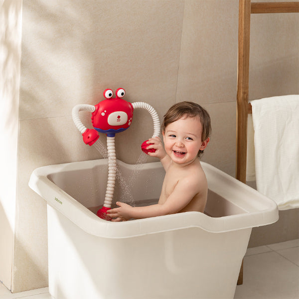 BC Babycare electric shower water toy crab for bath time, red crab figure with flexible hose sprayer