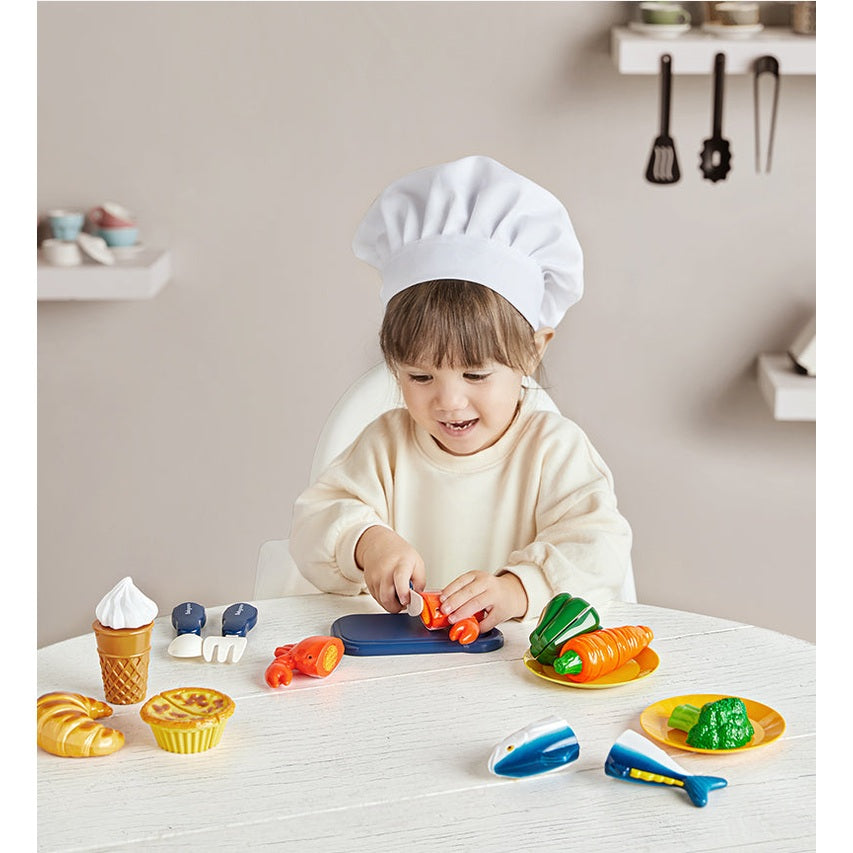BC Babycare Little Cooker Toy Set for Little Chefs; 39-piece plastic play food and utensils