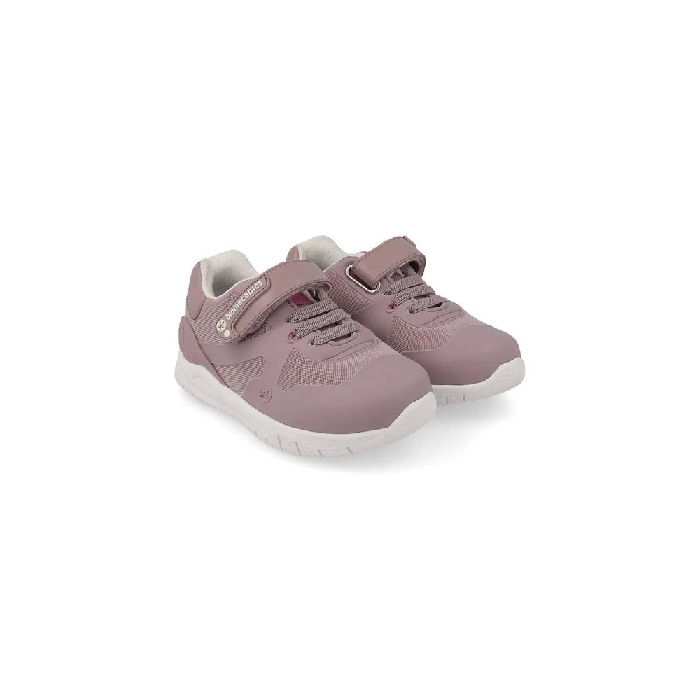 Biomecanics Malva Deportivo Elasticos Biorunning toddler sneakers in pink-mauve with Velcro strap fastened and white sole