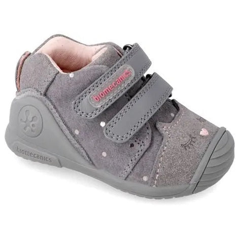 Biomecanics Shadow Cat Boot for toddlers in grey suede with pink lining and double Velcro straps fastened