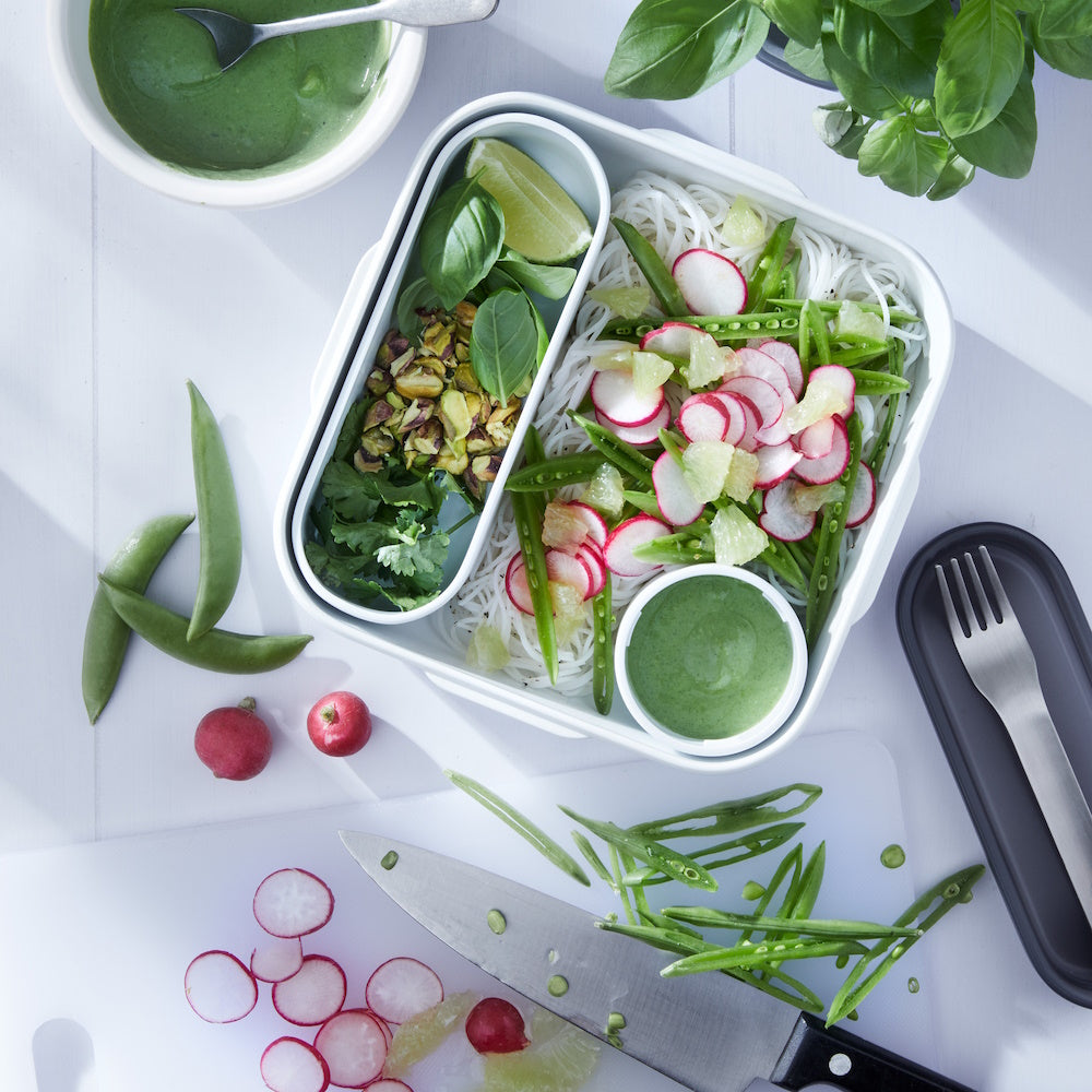 Black+Blum Lunch Box 1L lifestyle view