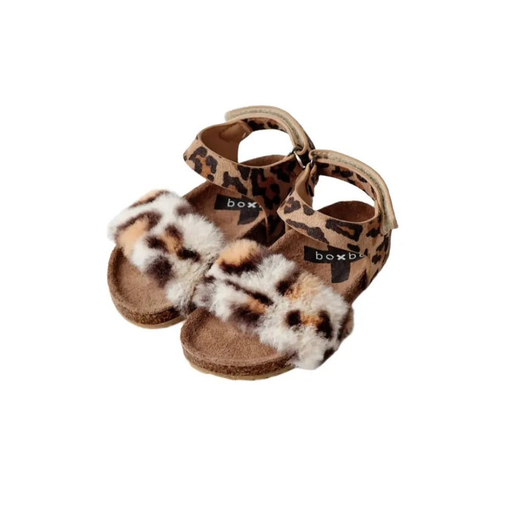 Boxbo Cork Sandal Leon Leopard for babies, leopard-print straps and plush faux-fur band with secure ankle straps.
