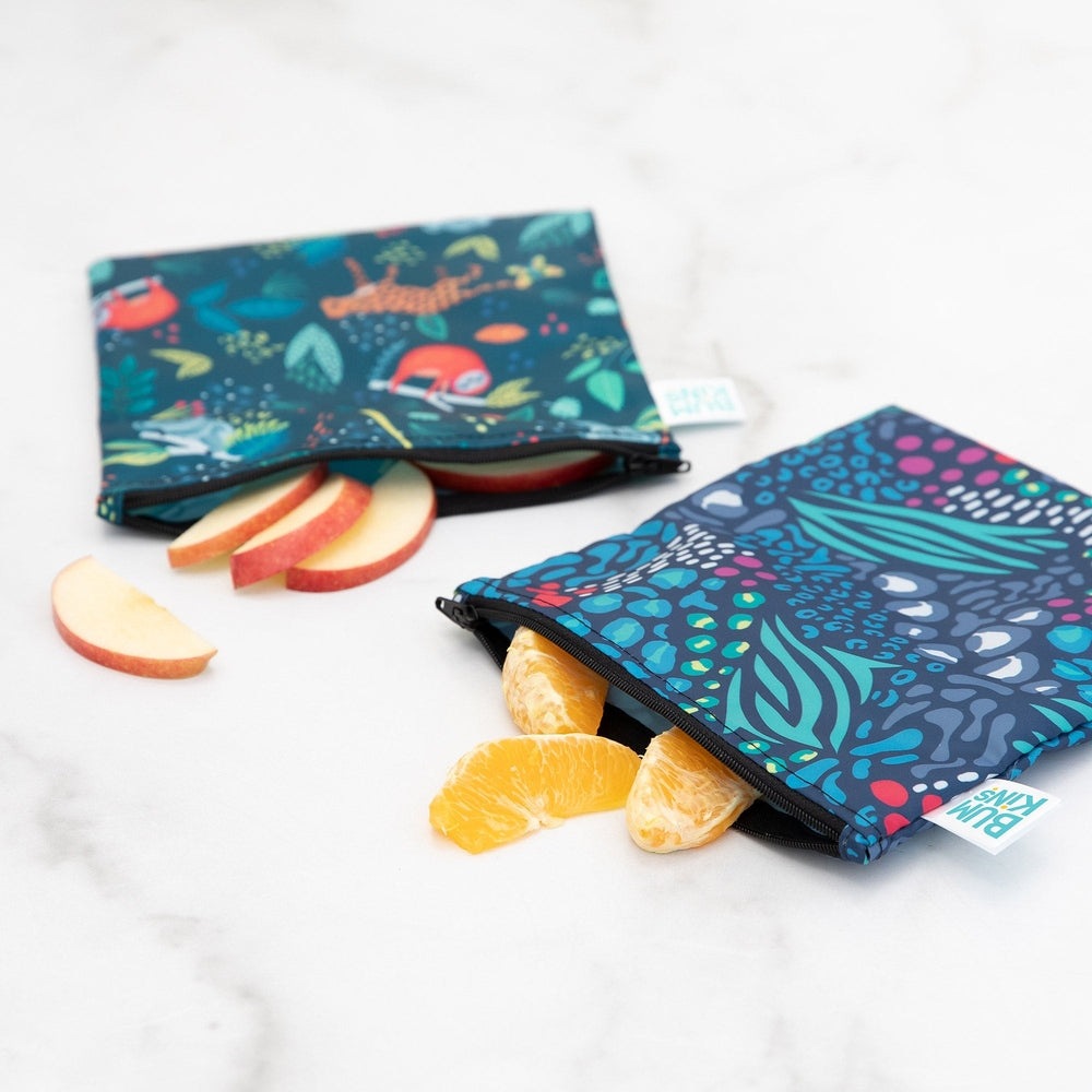 Bumkins large snack bag 2-pack All Together Now; vibrant printed reusable food storage bags