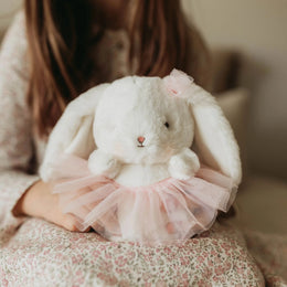 Bunnies By The Bay Cricket Island Blossom Bunny