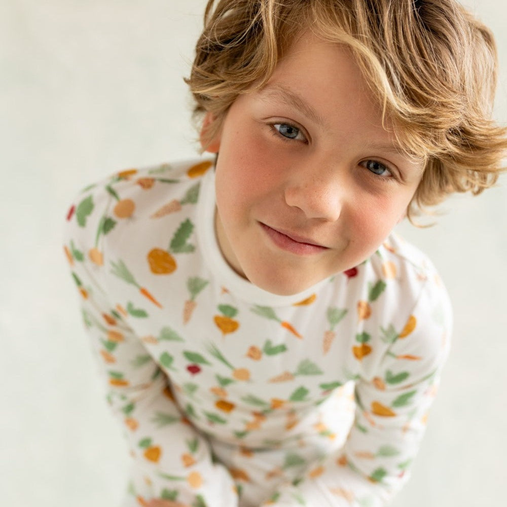 COCCOLI Kid long-sleeve pajama top Veggies on Cream with carrot print in cotton and TENCEL Modal