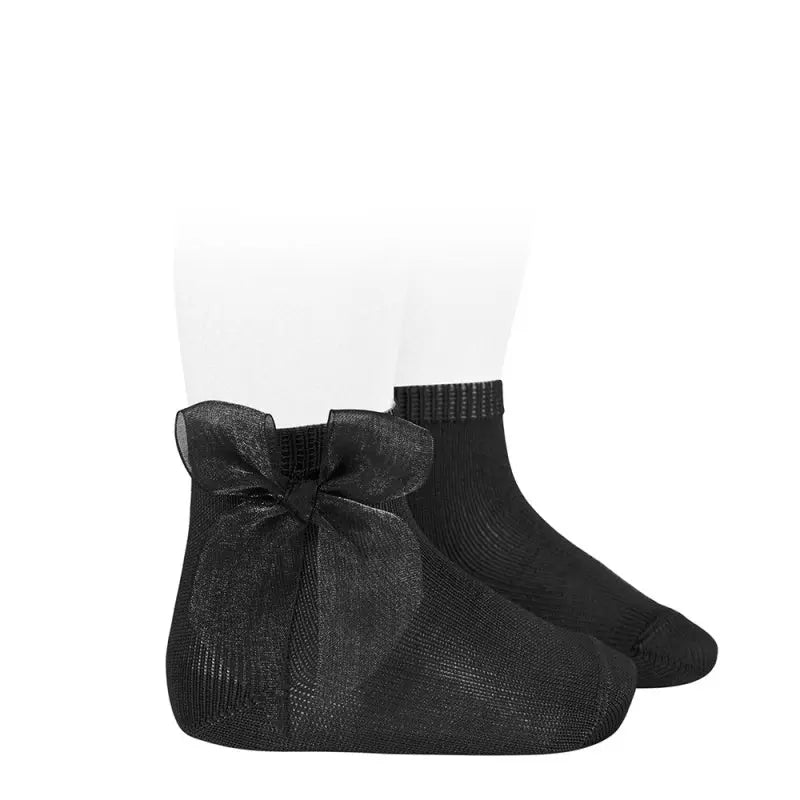 Condor Ceremony Short Socks With Organza Bow Black baby ankle socks with a large organza bow at the ankle.