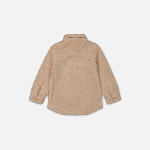 Deux Par Deux Sherpa Overshirt With Pocket Sesame in beige, plush fleece, long sleeves with cuff buttons.