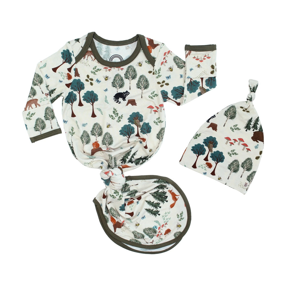 Emerson And Friends In the Woods Bamboo Gow and Hat Newbom Baby Gift Set Green And Multi
