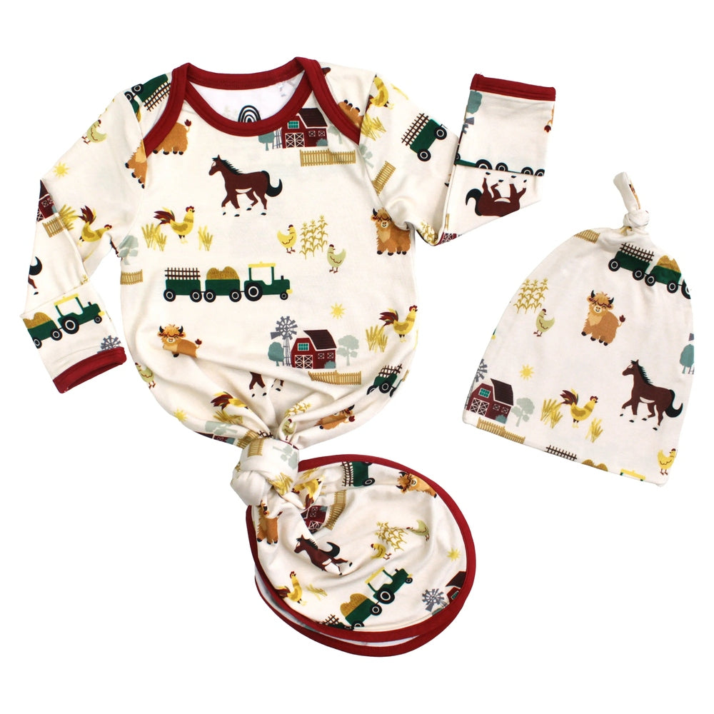 Emerson And Friends On the Fam Bamboo Gown and Hat Newbom Baby Gift Set Red And Multi