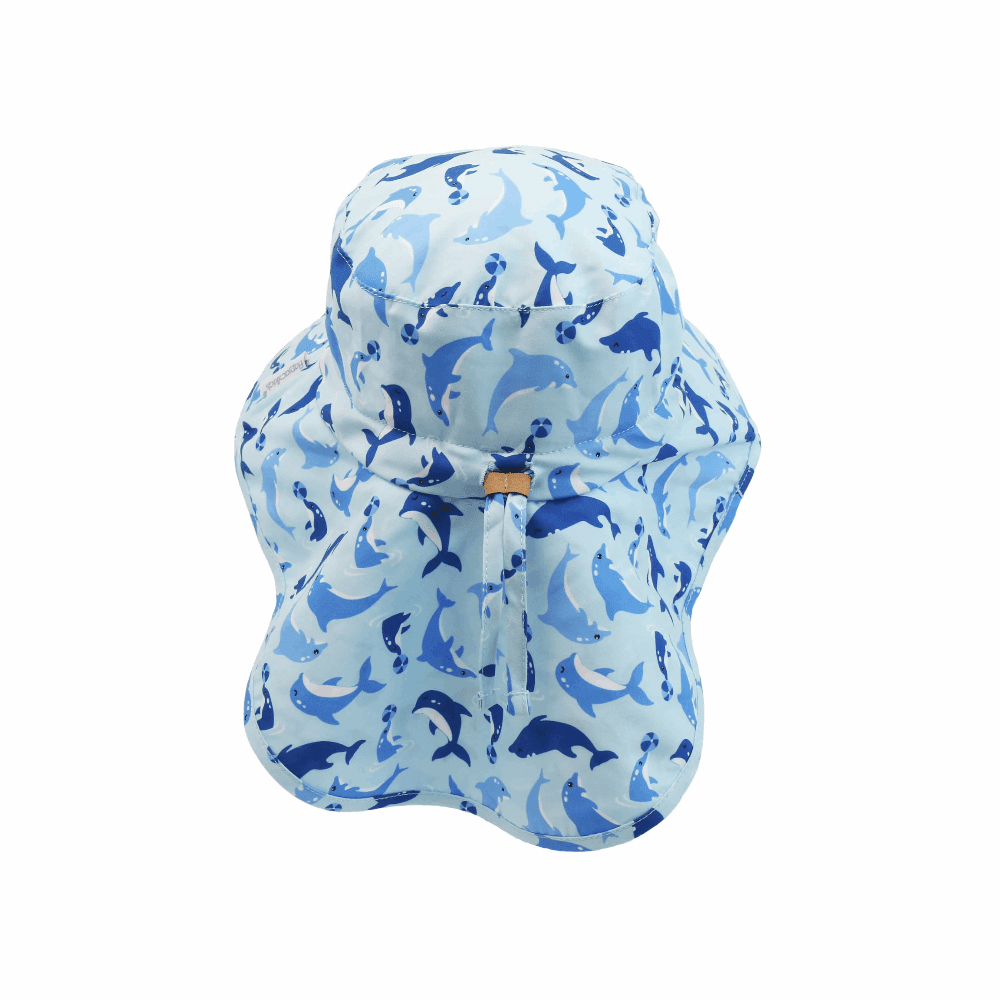 Flapjackkids kids sun hat with neck cape in light blue dolphin print