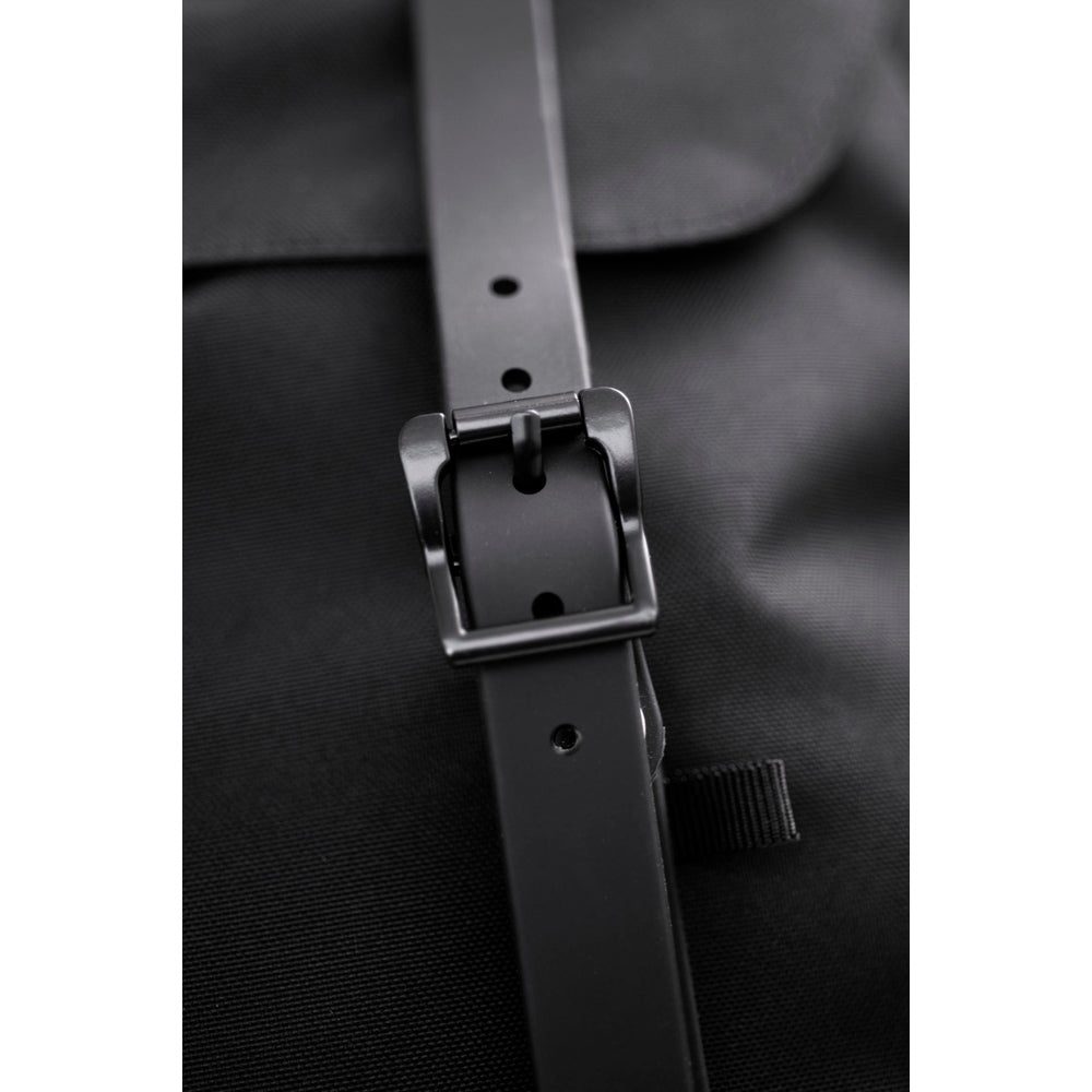 FRII OF NORWAY school backpack 30L in black with secure matte buckle