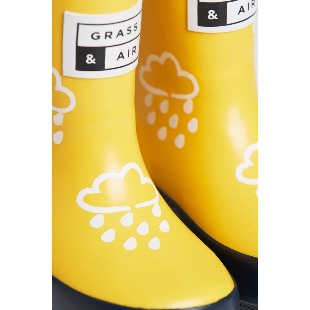 Grass & Air yellow kids rain boots with white cloud and raindrop print, 1 pair