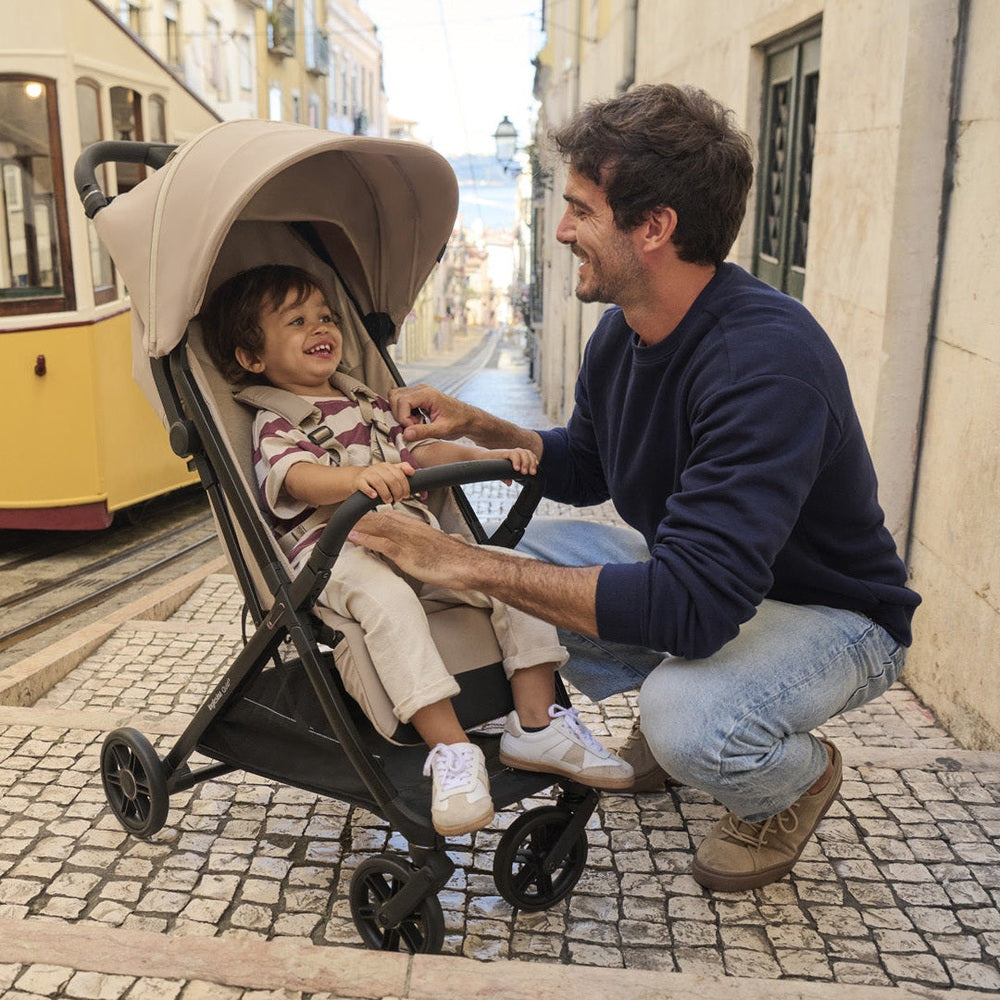 Inglesina Quid³ Lightweight Travel Stroller Lunar Beige outdoor adventure lifestyle view