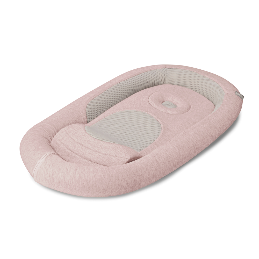 Inglesina Welcome Pod Baby Lounger Delicate Pink side view