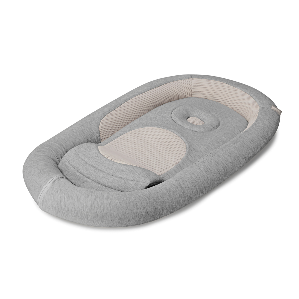 Inglesina Welcome Pod Baby Lounger Harmony Gray side view