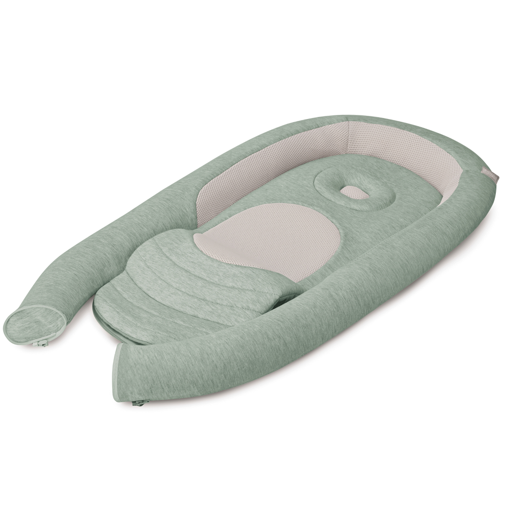 Inglesina Welcome Pod Baby Lounger Balance Green side open view