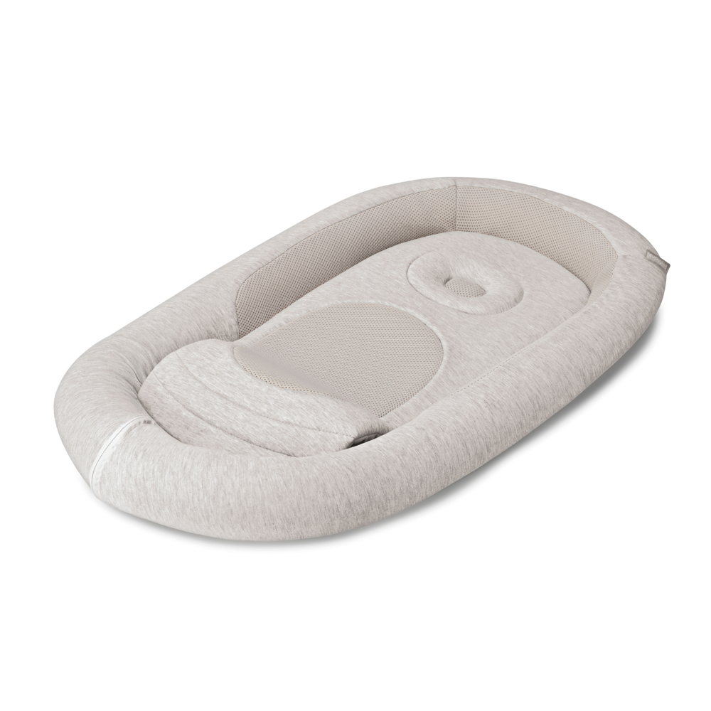Inglesina Welcome Pod Baby Lounger Quiet Beige side view