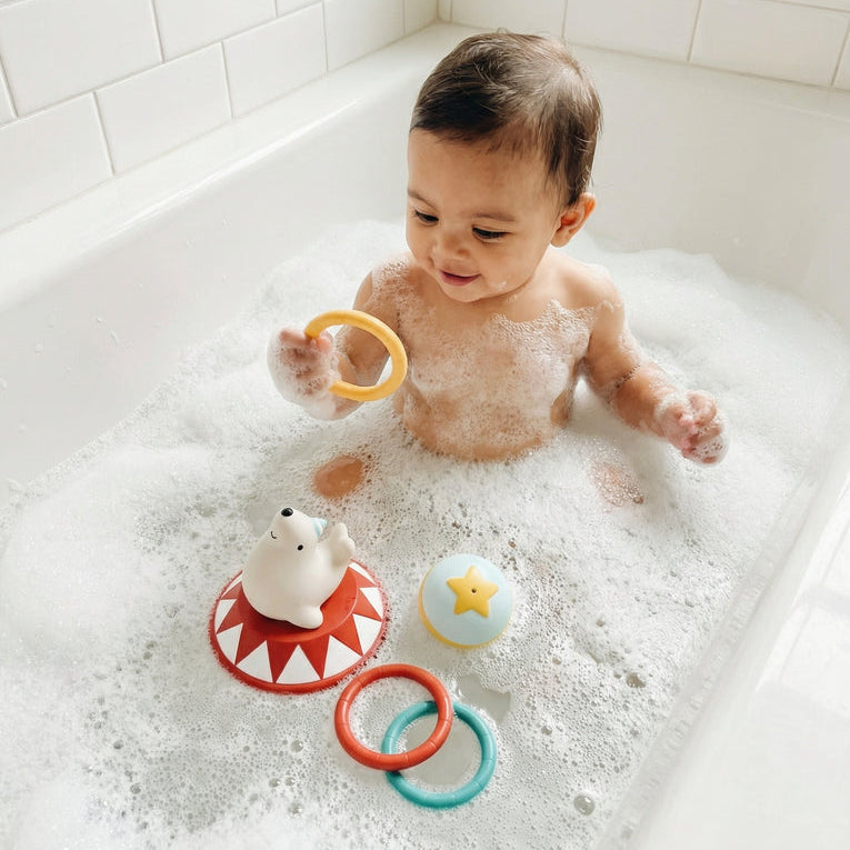 Itzy Ritzy Itzy Ring Toss Circus bath play set arranged for tossing