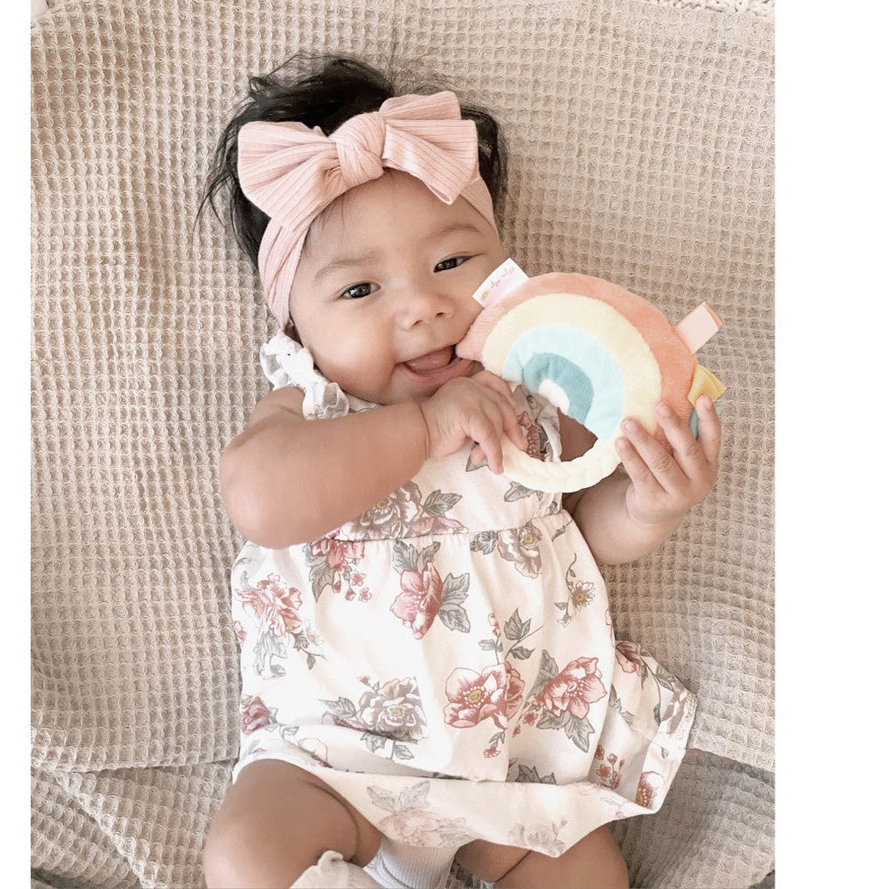 Itzy Ritzy Ritzy Rattle Pal Plush Rattle With Teether