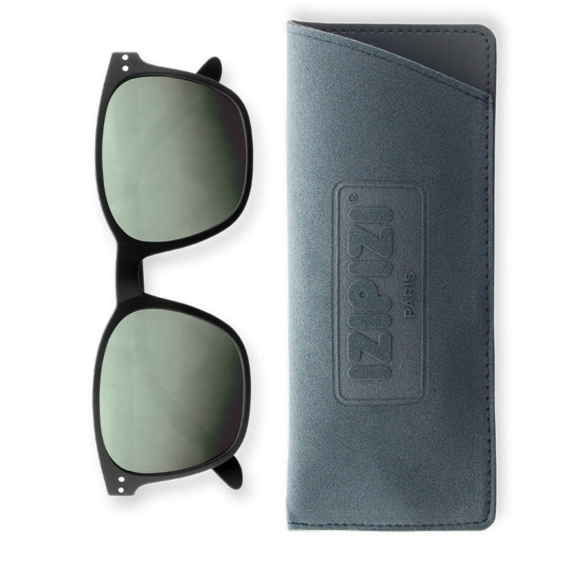 IZIPIZI Nautic sunglasses for adults featuring blue-green polarized lenses and a matching blue case