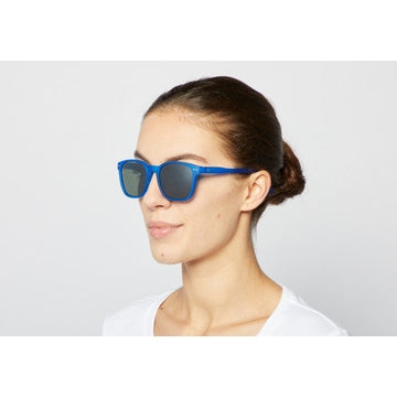IZIPIZI Nautic sunglasses blue frame with polarized blue-green lenses