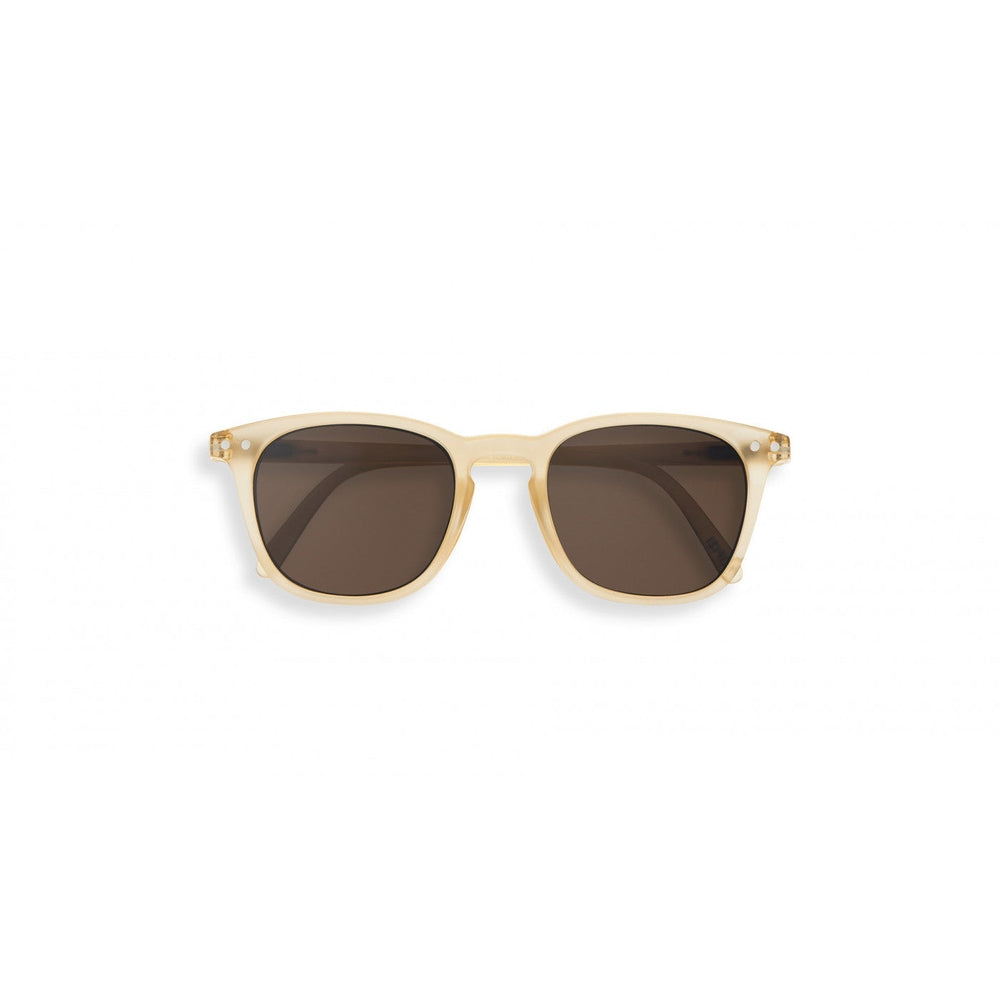 IZIPIZI Sun Junior #E Fool's Gold sunglasses with beige frame and brown lenses