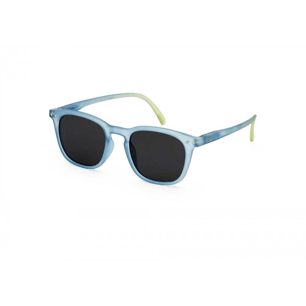 IZIPIZI Junior Sunglasses #E Blue Mirage with blue frame and dark lenses