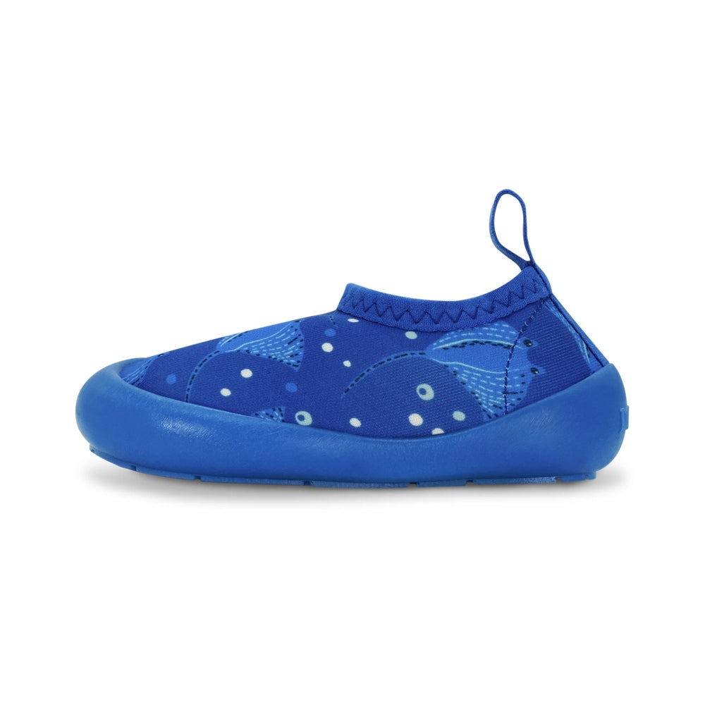 Jan & Jul kids water shoe Manta Ray in blue with stretchy fabric upper and rubber sole