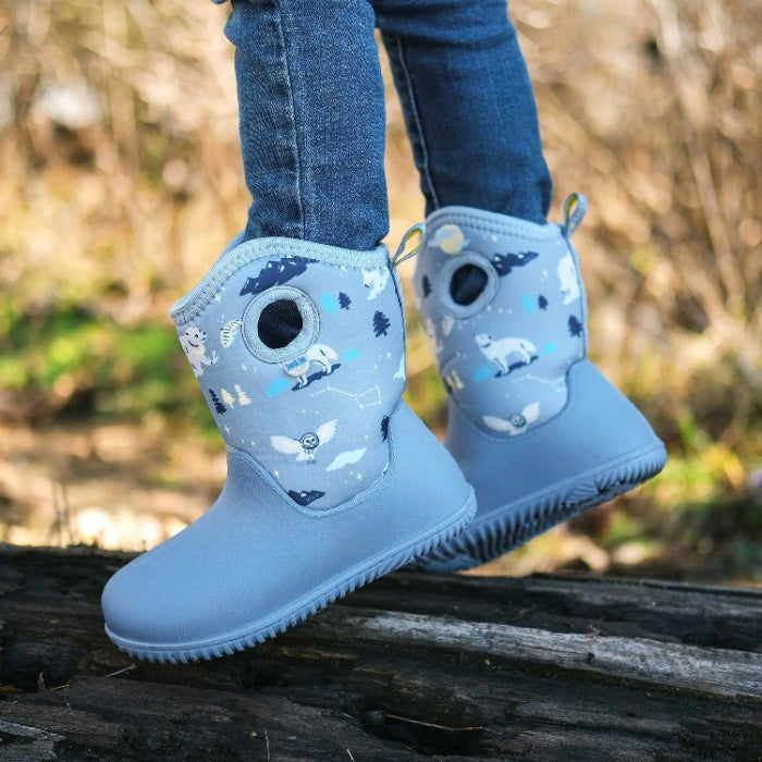 Toddler JAN & JUL Toasty Dry Lite winter boots in light blue with wolf and bear pattern