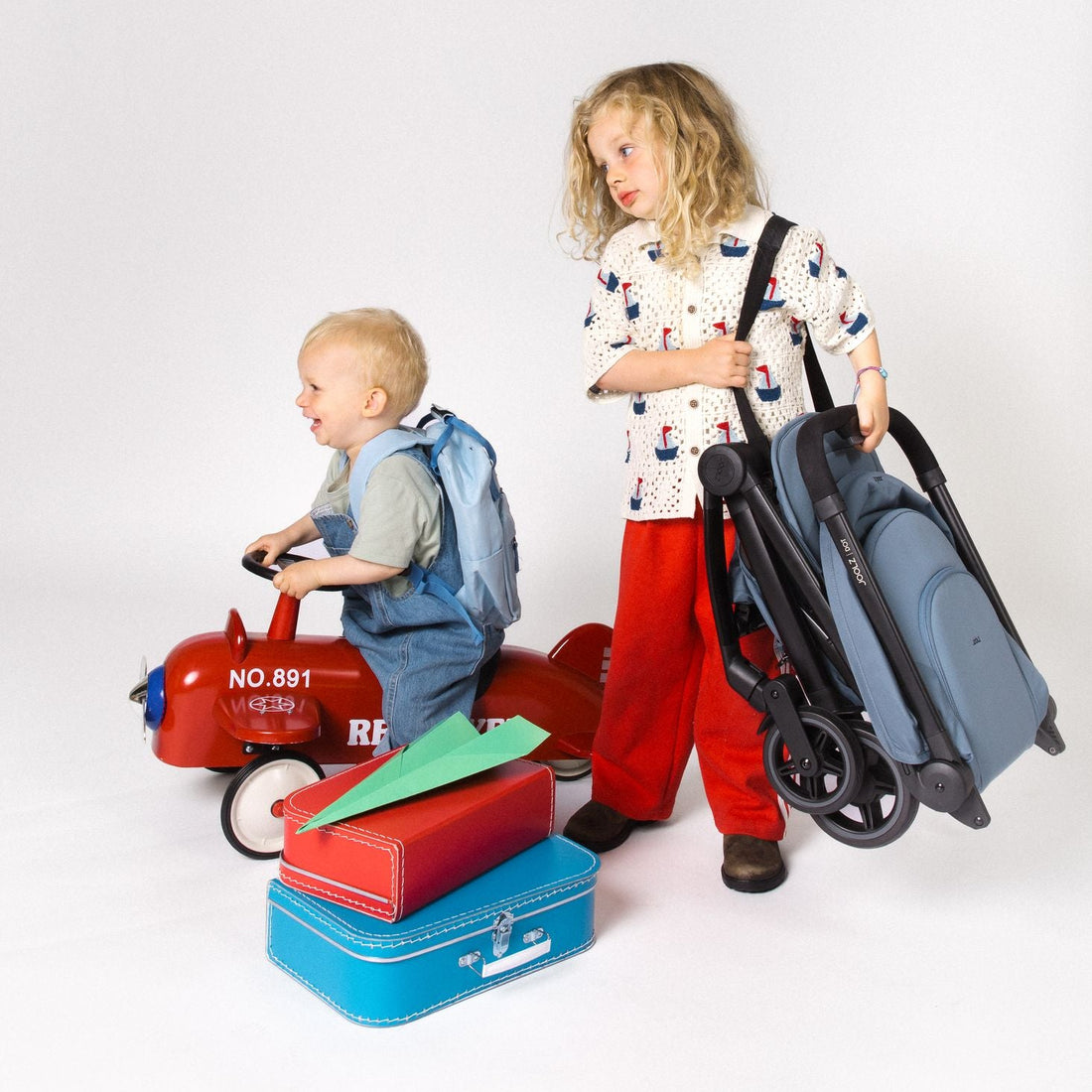 Joolz Dot Lightweight Stroller - folded stroller with child and luggage