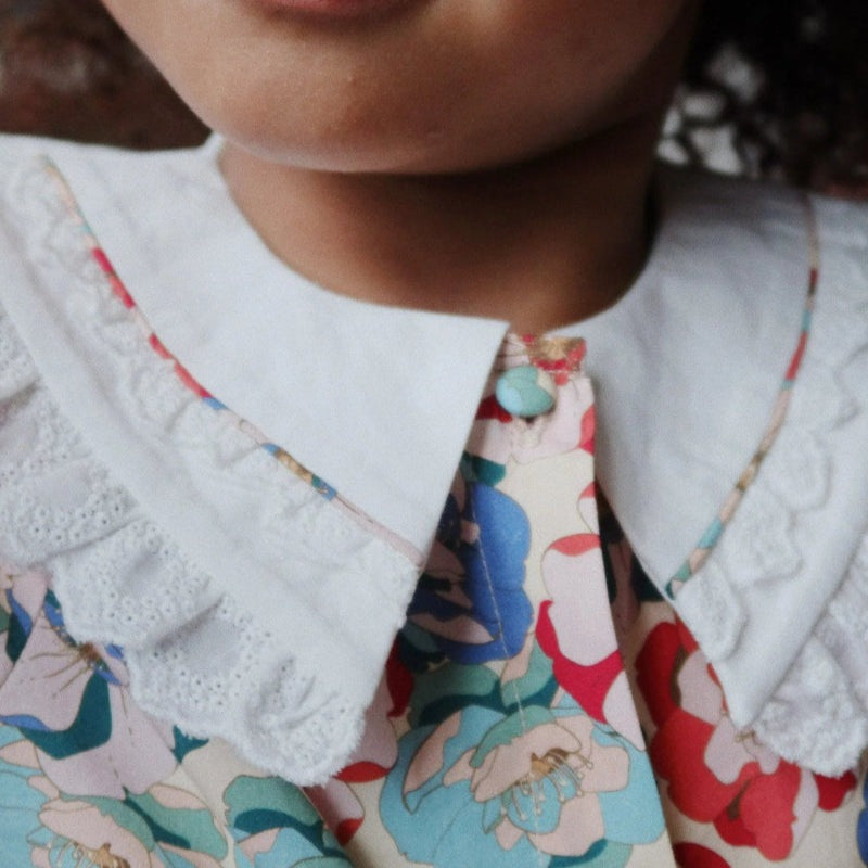 Konges Slojd Coeur Collar Dress La Rosa in pastel floral print with white lace collar