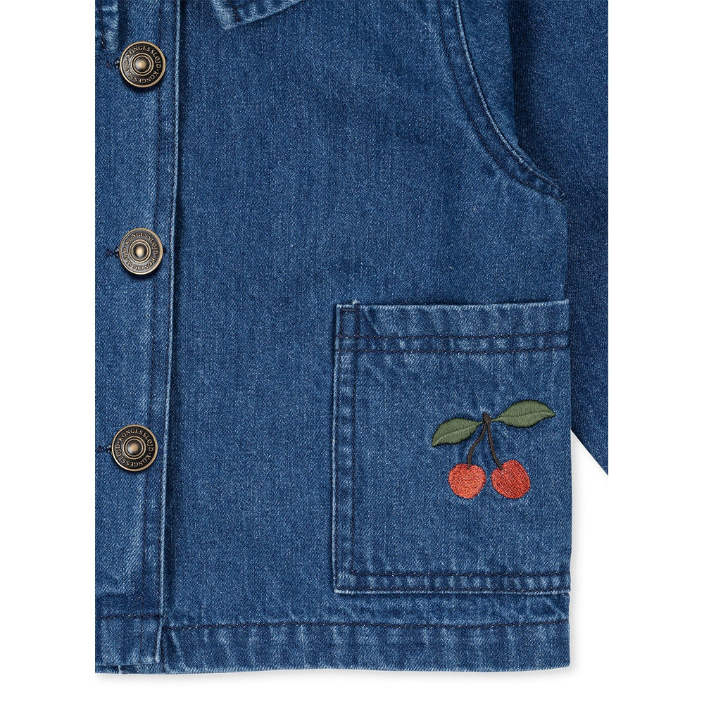 Konges Slojd Denim Shirt GOTS Denim Blue Cherry with cherry embroidery on the chest pocket.
