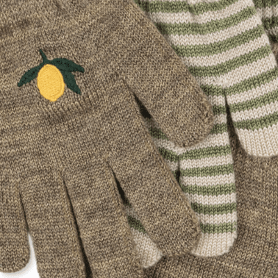 Konges Slojd Filla gloves lemon stripe 2-pack; brown knit gloves with yellow lemon appliqué and green stripe