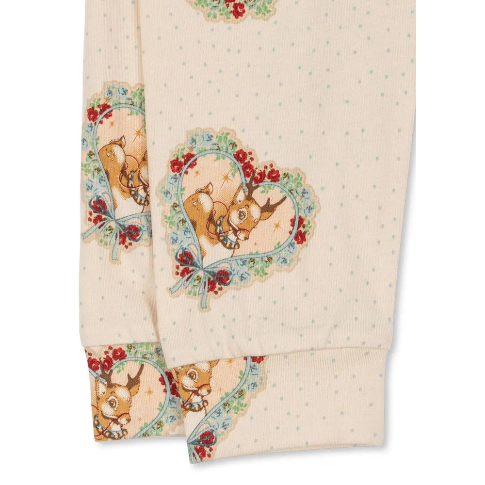 Konges Slojd Holiday Basic Blouse/Pants Set GOTS Deer Diary, beige pants with heart-framed deer print and folded cuffs.