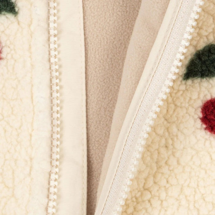 Konges Sløjd Jody Teddy Vest Ma Grande Cerise in cream sherpa with red accents