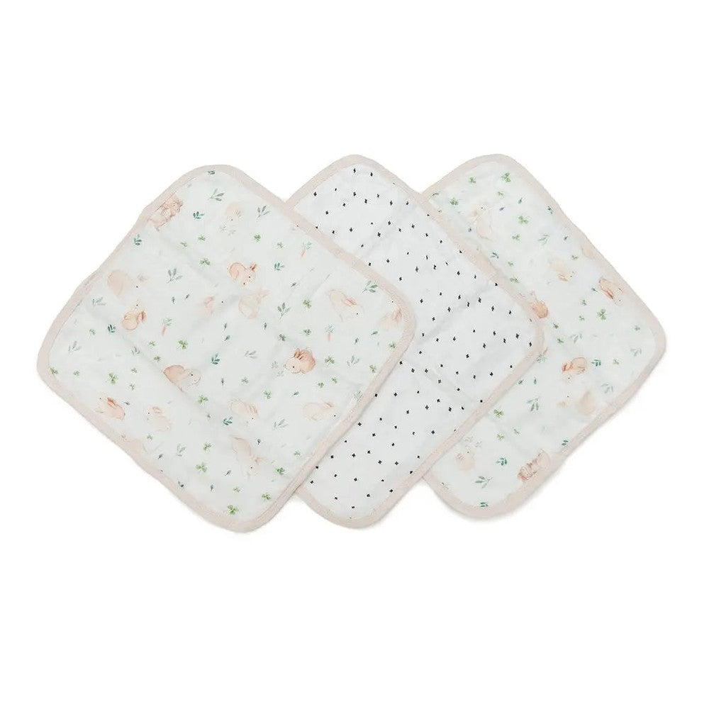 Loulou Lollipop Washcloth 3-Piece Set, cream baby cloths with bunny print and tiny dots, stacked for bath.