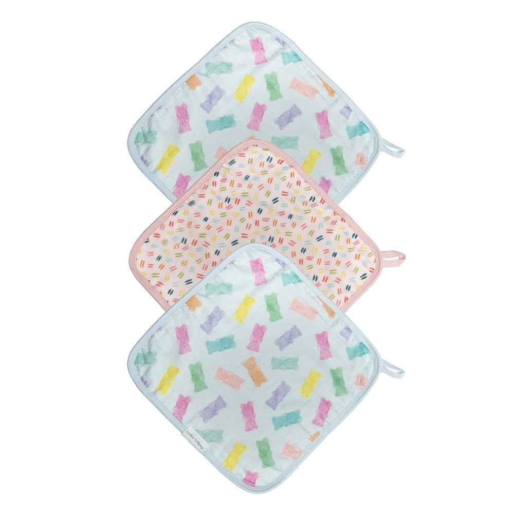 Loulou Lollipop Washcloth 3-Pieces Set; three pastel bath cloths with bear prints and sprinkles, blue/pink trim.