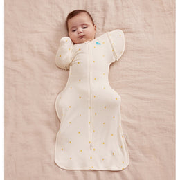 Love To Dream Swaddle Up Transition Bag Viscose From Bamboo 1.0 Tog Cream Lemons