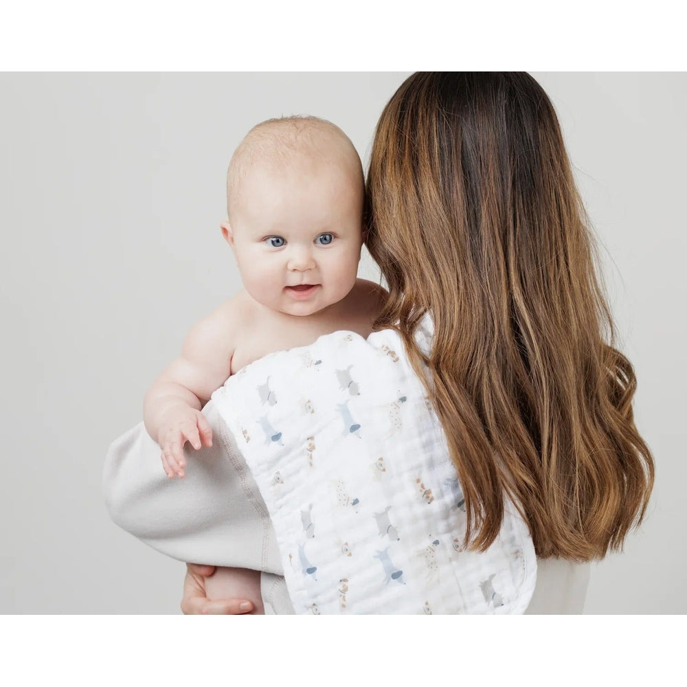 Lulujo baby muslin burp cloths Kitty Cat & Flower Field 2-pack in white with pastel cat and flower prints