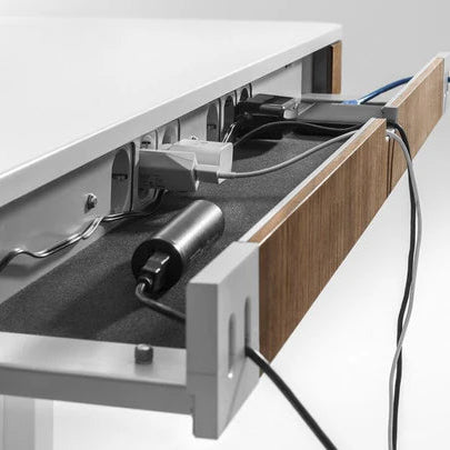 MOLL T7 XL White/Walnut desk with under-desk cable management and power components