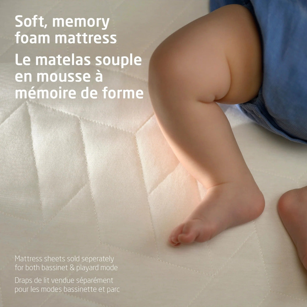 MAXI COSI Calao travel crib with soft memory foam mattress in bassinet mode