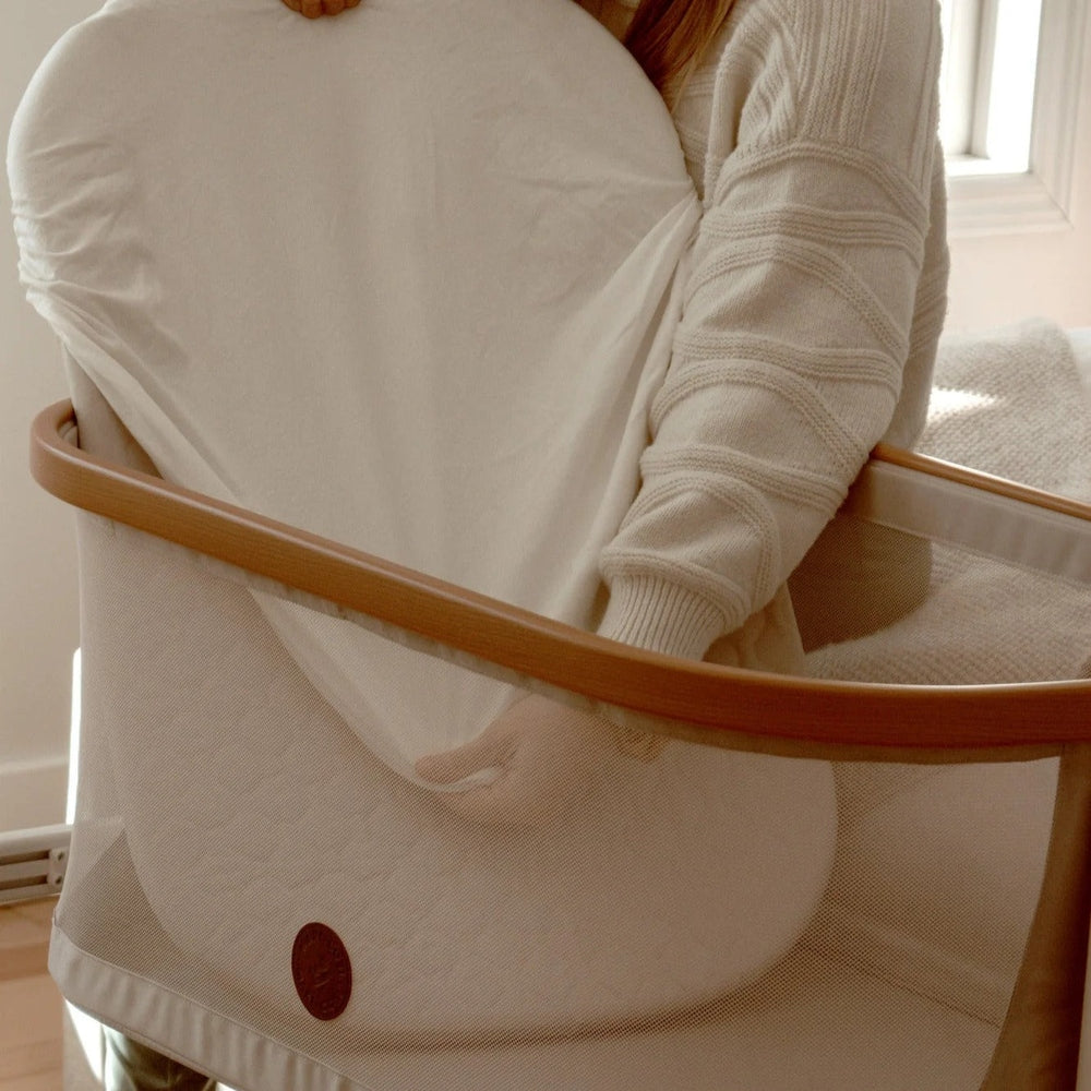 Maxi Cosi Iora bedsheets 2-pack in white for bassinet/crib, soft breathable fabric